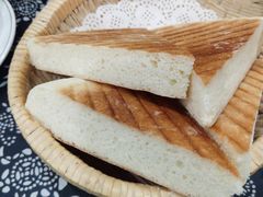 -八两八金·莱芜特色炒鸡(市南漳浦路店)