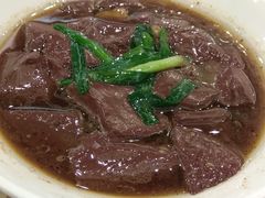 金蒜韭菜豬紅-稻香酒家·33年老字号·港式粤菜(富邦中心店)