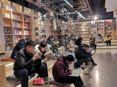 -新华书店(泉城路店)