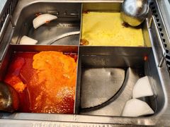 -海底捞火锅(公益西桥店)