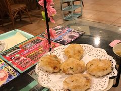煎墨鱼饼-尚竹阁冬瓜盅·18年地标美食(平洲店)