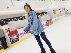 -全明星滑冰俱乐部(海口日月广场店)