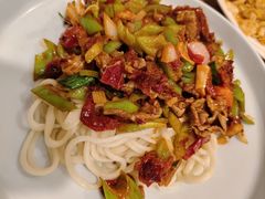 -西部马华清真兰州牛肉面·烧烤夜市(关东店)