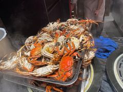 -雍容荟帝王蟹活龙虾展台自助(IFS黑金店)