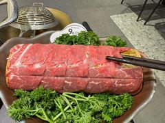 -楠小云·云南鲜牛野生菌自助火锅(九眼桥店)