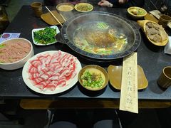 -宽板凳老灶火锅(南礼士路店)