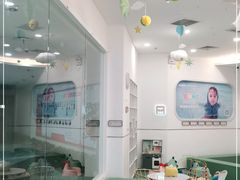 -龙格亲子游泳·水育早教运动中心(绿宝中心)