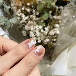 -花岐款式专研健康美甲沙龙