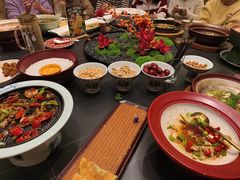 -柴火大院烤鸭民间菜