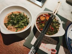 -尚尚仙·酸汤猪手·猪肚鸡火锅(华联万柳购物中心店)