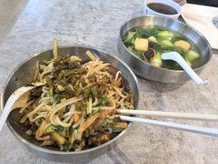 -红鼻子桂林米粉(金唐新光界店)