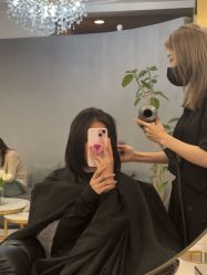 点击看大图 -八佰伴8008星级形象店
