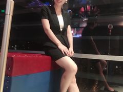 -多佐KTV(北京富力广场购物中心店)