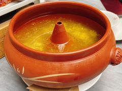 云南汽锅鸡-蔼若春.传承三十年云南菜(金碧公园店)