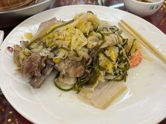 -鑫渔港海鲜本地菜·山海关浑锅(东戴河店)
