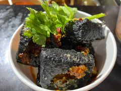 -黑色经典臭豆腐·湖南特产(步行街店)