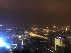 -广州柏悦酒店·悦吧·顶楼露天酒吧