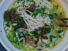 -文山荷鲜居(翠湖店)