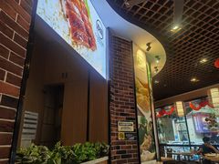 -裕记烧腊连锁餐饮(国商分店)