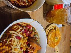 -麻婆婆白家肥肠粉(海岸城店)