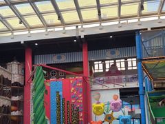 -蒙特利亲子乐园