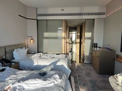 -深圳国际会展中心希尔顿酒店(前海华发冰雪世界店)