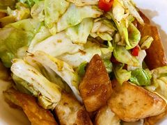 包包菜炒馕-伊带伊路新疆美食府(呼家楼店)