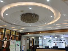 -手佳按摩·足疗·艾灸(龙江店)