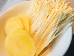 -炭亲炭火干锅(红谷滩莱蒙店)