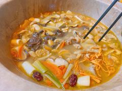 -云南野生菌石锅鱼石锅鸡(大金塔店)