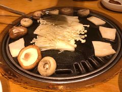 -缸桶屋韩国料理·全程帮烤(泰禾店)