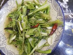 -跃进桥火烧鸡(怒江西岸店)