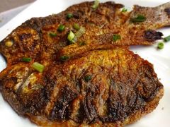 -郑贵初烧烤·烤凤爪的发明者(王家湾店)