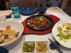 -荟廷·晶萃(陆家嘴尚悦湾店)