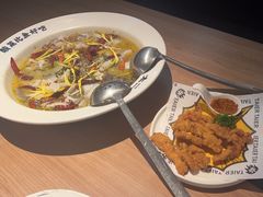 -太二酸菜鱼(武汉光谷保利店)