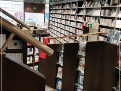 -钟书阁(群光广场店)