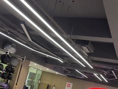 -英派斯健身旗舰店(海信国际中心馆)