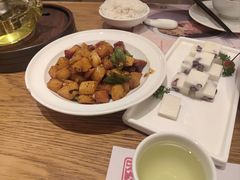 -顺风汤馆·广府粤菜(江宸天街店)