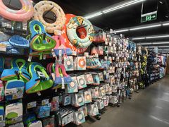 -迪卡侬(西三旗店)