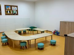 -爱威盛亲子俱乐部·纽约国际早托中心