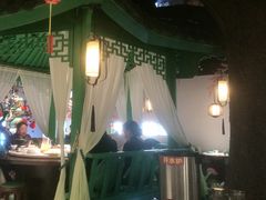 -荷塘秋月·本帮江浙菜(国权路店)