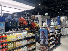 -迪卡侬(环球港店)