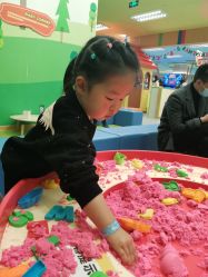 -莫莉幻想儿童乐园(武汉经开永旺店)