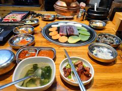 -韩国明洞碳烤肉(常平店)