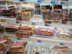 -大润发(国兴店)