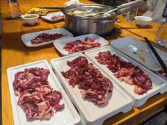 -养牛邓·潮汕牛肉海鲜自助火锅(广州店)