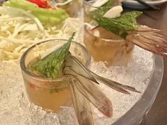 -大头虾越式风味餐厅(光明广场店)