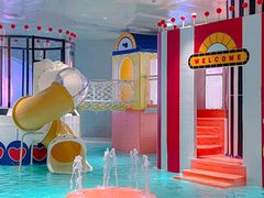 -涨巢·潮玩水疗局