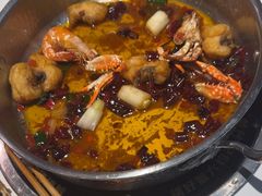 -七欣天香辣蟹火锅(闵行浦江欢乐颂店)