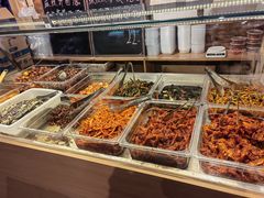 自助取餐区-聚合鑫东北熏酱熟食麻辣面(长阳店)